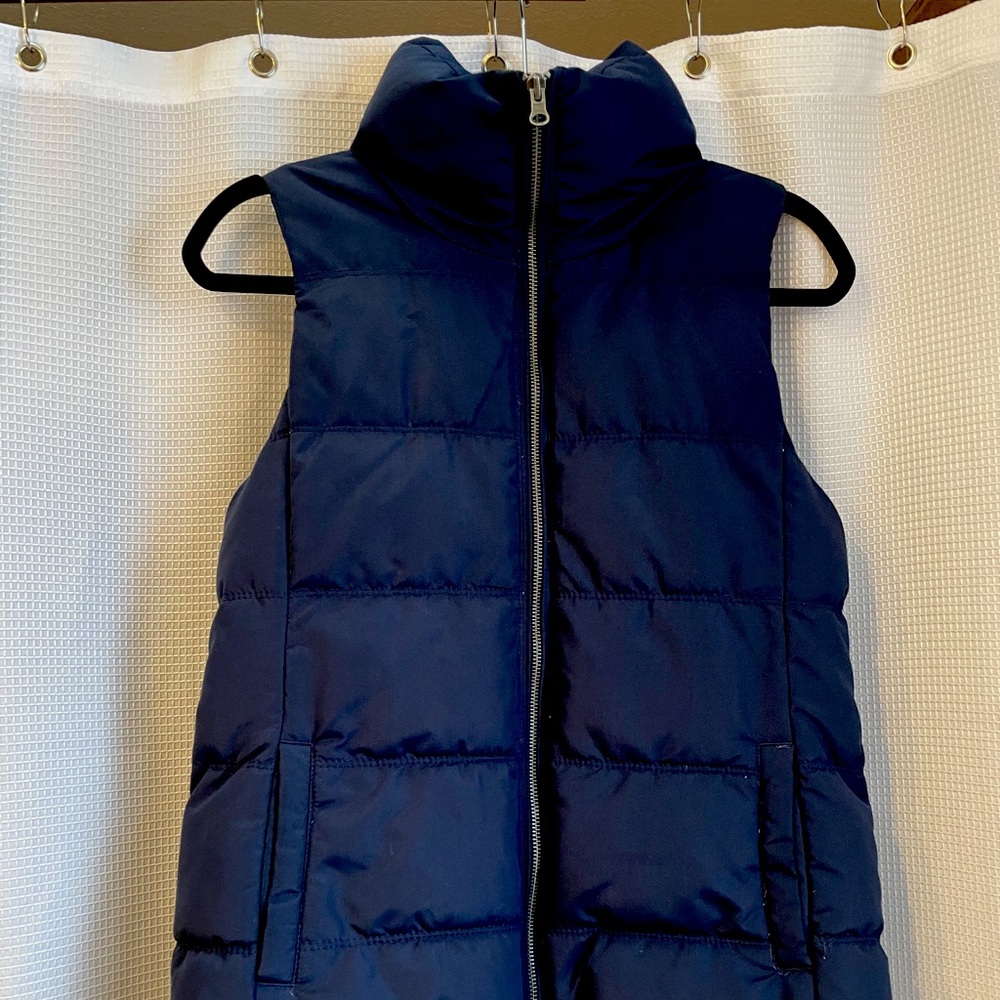 Old navy puffer vest